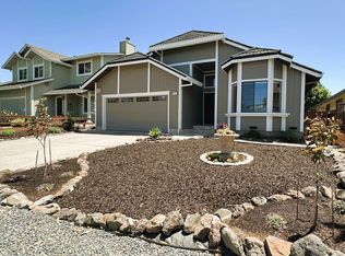 1413 Magnolia Ave, Rohnert Park, CA 94928