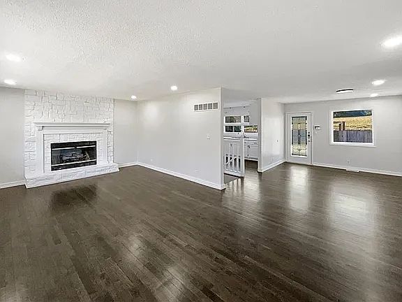 2nd image of 2955 N 59th St