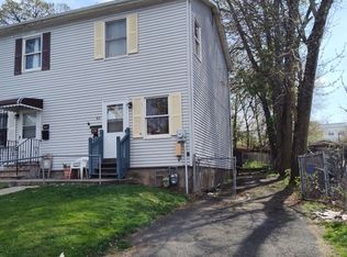 65 Hamilton St #2, East Orange City, NJ 07017