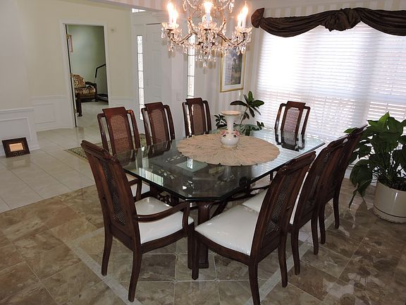 4th image of 16163 Homestead Cir #306