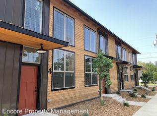 704 SW 15th St #10990097, Redmond, OR 97756