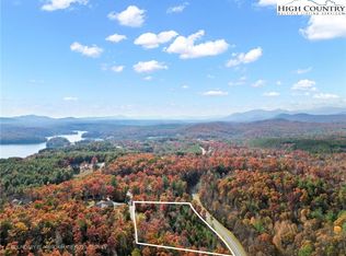 Bear Cliff Cir, Marion, NC 28752