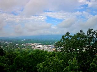 15 Th Ave UNIT 50-51, Chattanooga, TN 37404