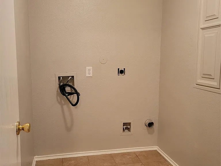 6055 Green Heather Ln — Photo 20