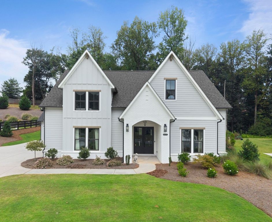 8105 Beryl Overlook - Property Image