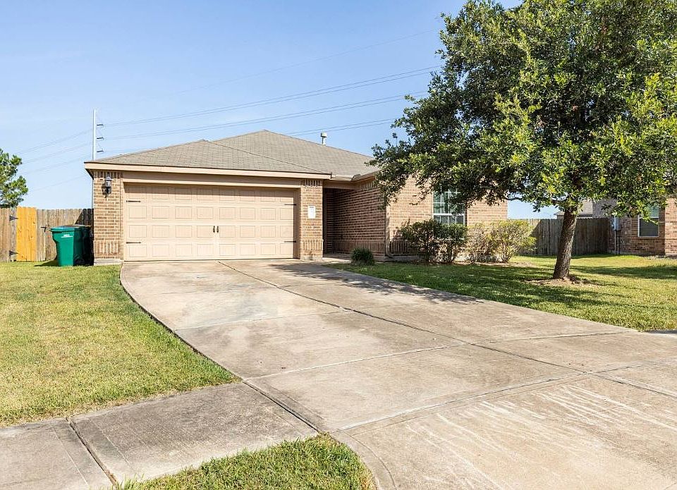 1st image of 883 Indigo Springs Ln