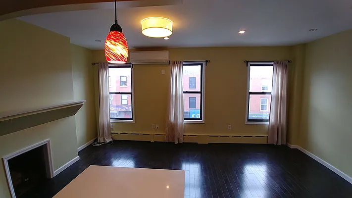 Rented by Owner | media 10