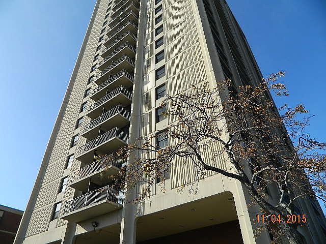 1st image of 3001 S Michigan Ave Unit 905