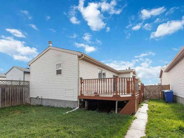 201 NW Black Bear Cres, Wood Buffalo, AB T9K 2J5