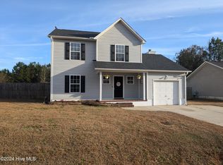 114 Old Glory Ln, Jacksonville, NC 28540