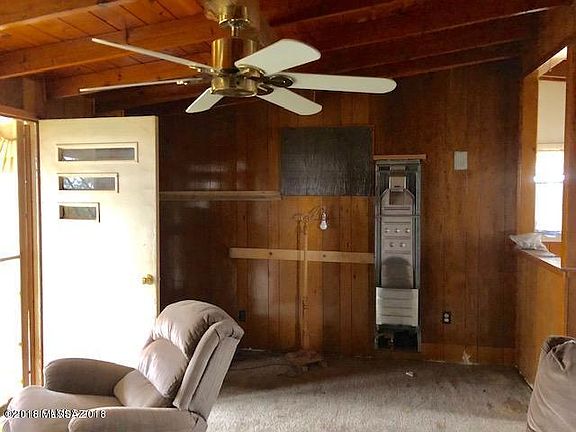 3rd image of 5965 E Chiricahua Dr