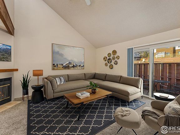 4th image of 1050 S Saint Vrain Ave #L2