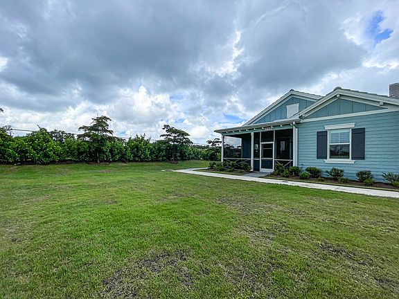 2nd image of 7162 Saona Ct