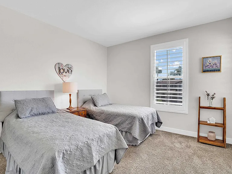 1306 Traver Ct — Photo 10