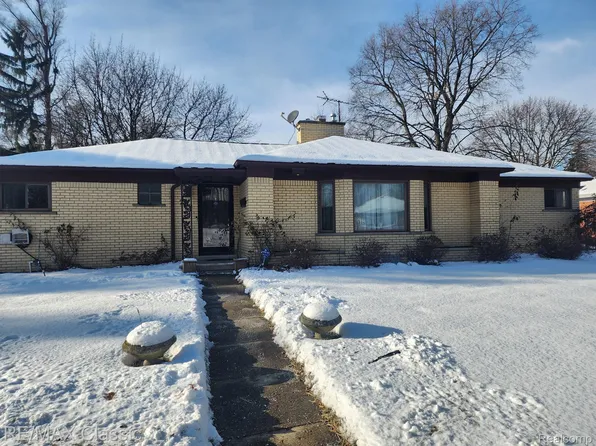 294 Cherokee Rd, Pontiac, MI 48341