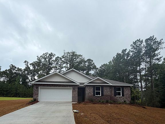 2nd image of 115 Oakwood Dr