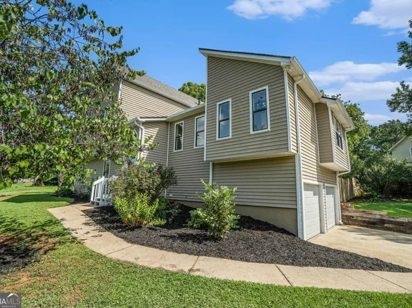 1100 Sallete Ct, Marietta, GA 30066