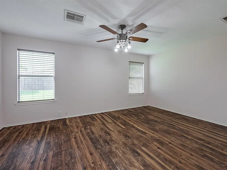 20018 Larkspur Lndg — Photo 20