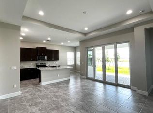 5477 Liberty Ln, Loxahatchee, FL 33470