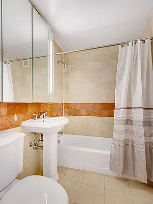 Rented by Cooper & Cooper Real Estate | media 33