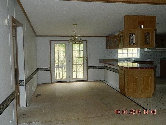 4th image of 98 Township Road 150