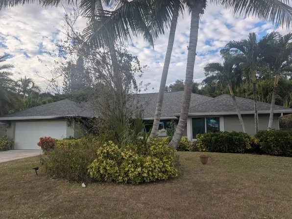 13731 Ishnala Circle, Wellington, FL 33414