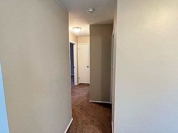 5th image of 32629 Avondale St