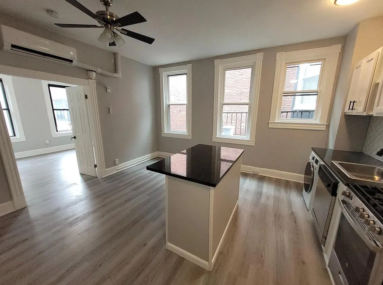 1311 N Calvert St - Apartment 4 — Photo 2