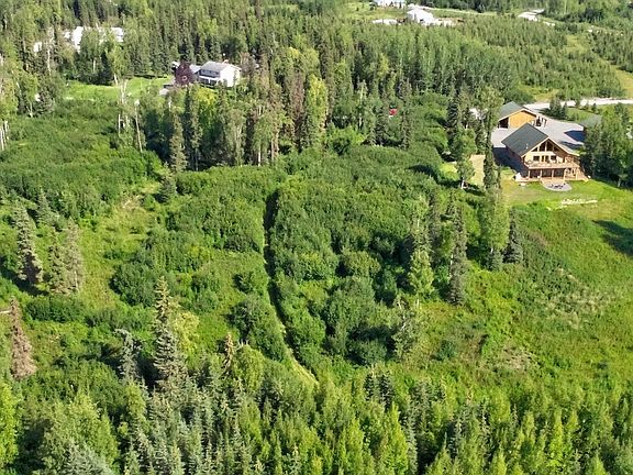 5th image of 37725 Country Woods Cir