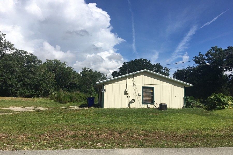 1st image of 632 River Dr