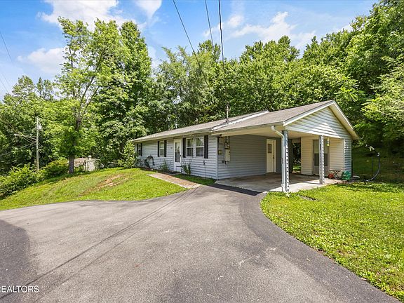 5th image of 534 Sleepy Hollow Rd