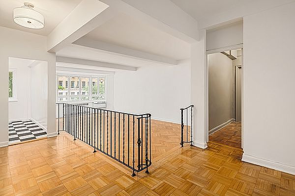 1st image of 333 W 57th St APT 309