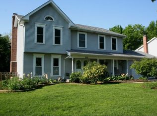 220 Waxwing Ave, Naperville, IL
