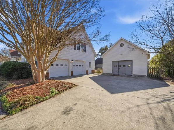 955 Kings Fork Rd, Suffolk, VA 23434