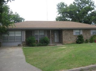 309 Pou Ave, Ballinger, TX 76821