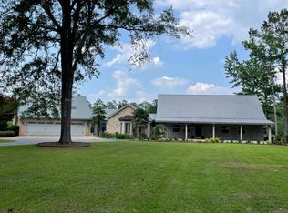 18 Sycamore Cir, Petal, MS 39465