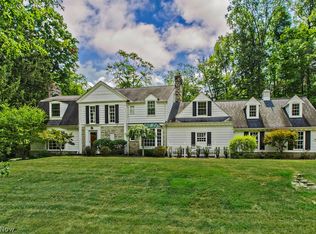 3755 Greenwood Dr, Cleveland, OH