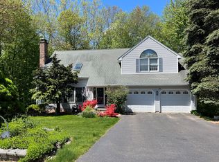 103 Ashwell Dr, Plantsville, CT 06479
