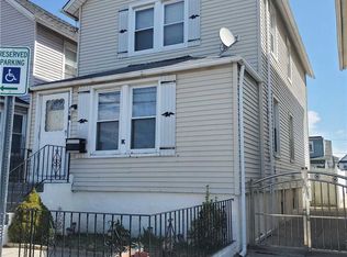 46 Walcott Ave, Inwood, NY 11096