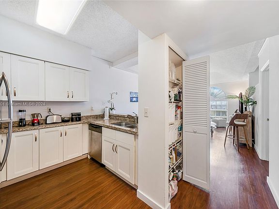 5th image of 1280 S Alhambra Cir APT 1411