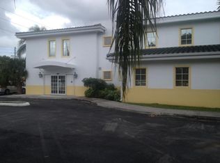 9300 SW 72nd St, Miami, FL 33173