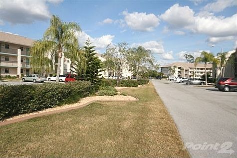 Nicely Landscaped and Maintained!