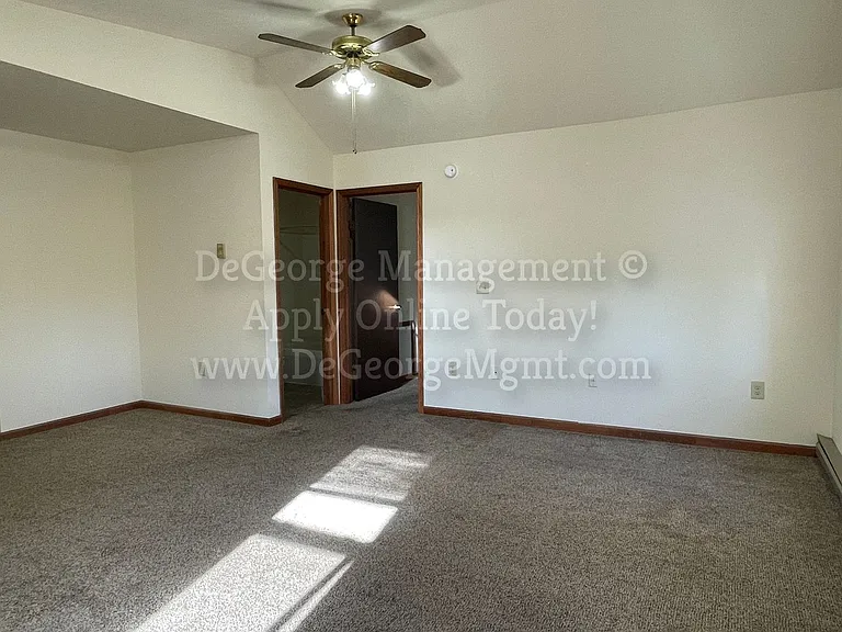 Lake Country Gardens - Apartments for Rent in Waterport NY — Photo 24