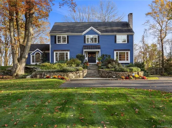 30 Downesbury Court, Ridgefield, CT 06877