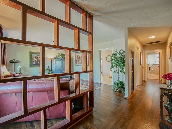 2nd image of 100 E 16th St