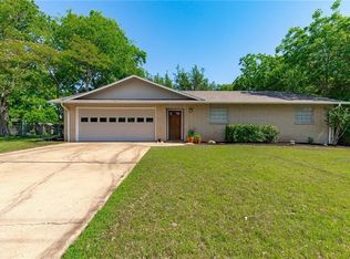 1003 Parkway St, Georgetown, TX 78628