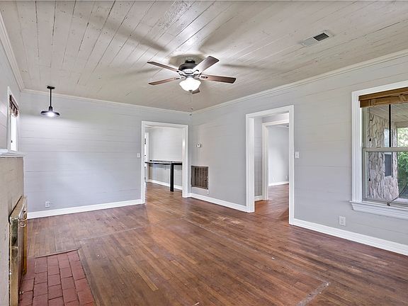 5th image of 401 Montclair Ave