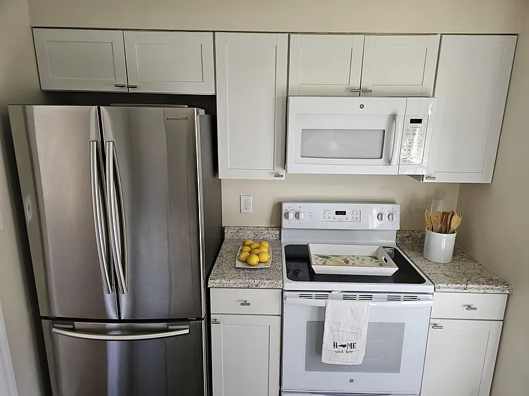 400 Applecross Dr — Photo 5