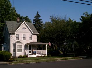 67 Summit Ave, Chatham, NJ 07928