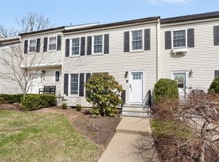54 Wexford Dr, Mendham Boro, NJ 07945